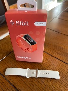 Fitbit Charge 6 Fitness Tracker Champagne Gold Case with 3 Bands & Box